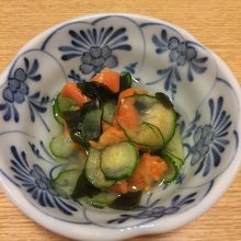 お通しのホヤの酢の物