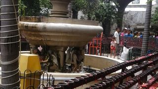 シティ観光にはここ