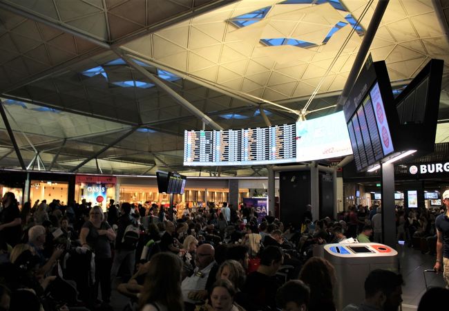 ロンドン スタンステッド空港 Stn クチコミ アクセス 営業時間 ロンドン フォートラベル ロンドン スタンステッド空港 Stn クチコミ アクセス 営業時間 ロンドン フォートラベル