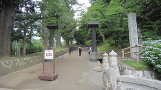 凄い急坂で疲れます