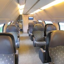 インターシティの一等車車内