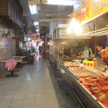 市場内