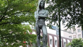 大通公園　西３丁目