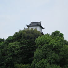 橋の上から見た太鼓櫓