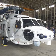 舞鶴航空基地のヘリコプター。
