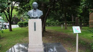 北海道大学正門すぐ