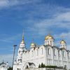 白と金色のロシアの大聖堂