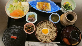 出雲大社付近で夜７時に夕食を食べた店