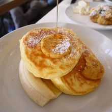 バナナのパンケーキ　スフレみたいでふわっふわでした