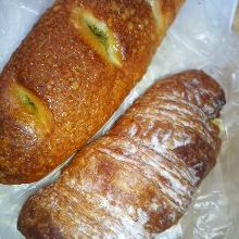 バジルオリーブとコルネ