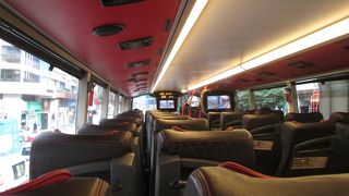 リクライニングをフルに倒して移動