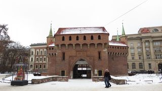 円形の砦で・・・