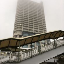 かなりの高層です