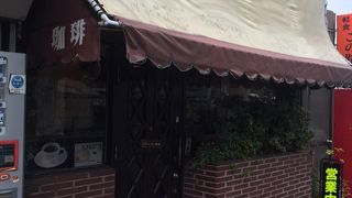 北品川駅に隣接した喫茶店