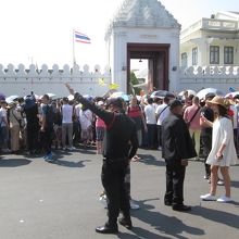 ウィセートチャイスイー門