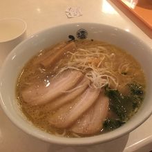 チャーシュー塩ラーメン
