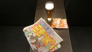 朝早くからビールが飲めます