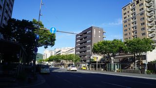 東西に走る道としては京都では一番広い