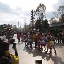 ディズニー パレード (米奇童話専列)