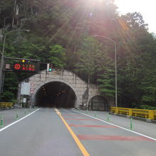 雁坂トンネル　埼玉県側