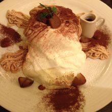 マロンモンブランダブルホットケーキ（シングルも選べます）