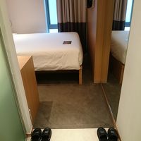 コンパクトなお部屋でした。