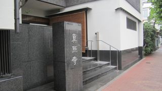 美しいですが観光向けではないように思います