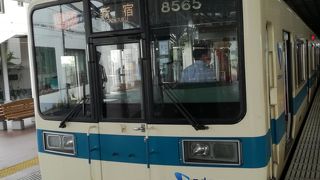 小田急と京王ではなんとなくラッシュ時の雰囲気が違う