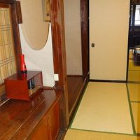 落ち着いたくつろげる部屋