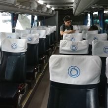 バスの車内