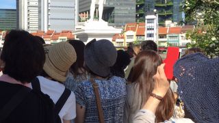 ラッフルズ上記念