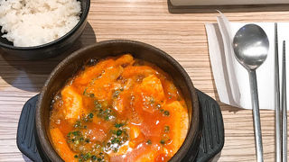 平日夜は空いてます。