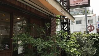 無添加のパンが食べれるお店です。