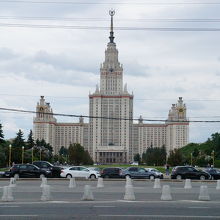 威容を誇る建物