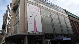 ストックマンでお土産のムーミングッズとお菓子を買いました