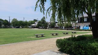 土産物店、飲食店