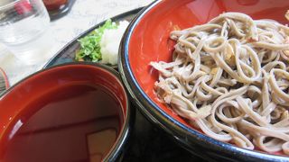 永平寺バス停にあるそば屋