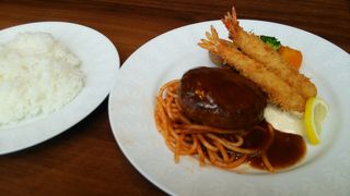 定番のハンバーグ