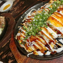 とんぺい焼きチーズ入り！