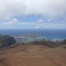 頂上から見るハナウマ方面