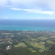 頂上からみた海
