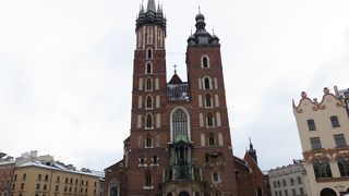 この塔ですが・・・