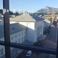 最上階の朝食会場の眺望がすばらしい。