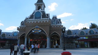 ８３タワーがあるテーマパーク