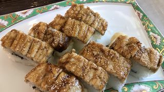 名物「あなご寿司」