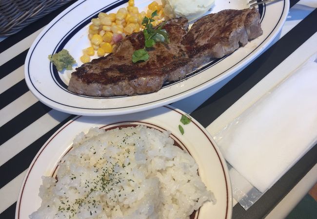 ランチでステーキ