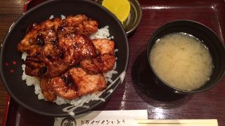 B級グルメだと覆う。