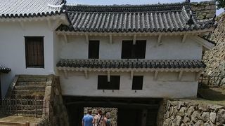 現在では貴重な門