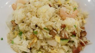 炒飯などを食べました。