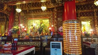 ２９年１０月上旬まで外観工事中ですがお参りはできます